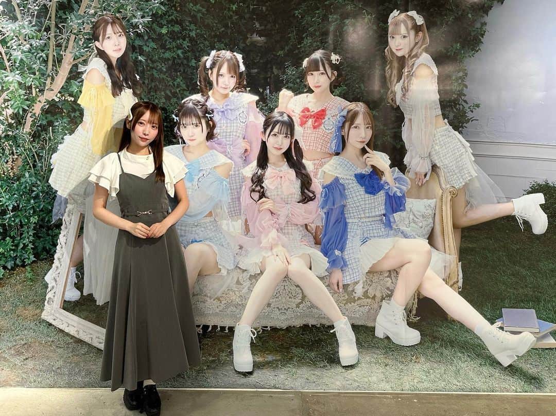 陽多マリィのインスタグラム：「＊ ラフォーレ原宿で行われた ポップアップストア中のまりちぃです(∩ˊᵕˋ∩)･* ３日間ありがとうございました！  いろんな方が足を運んでくれて 商品も全完売して本当に嬉しかったです✨  たくさんお話もできて楽しかったなあ☺️🍀  今月は4周年に向けてPV→ポップアップときて 次は10/18〜21秋葉原にて限定カフェになります☕️  詳細の告知解禁はまだだけれど わくわくなことが詰まったカフェなので ぜひ予定あけてまっててね💙  #アイドル #ไอดอล #idola #jepang #Ídolo #diminuto #bonita #偶像 #可爱 #萌 #japaneseidol #japanesegirl #地下アイドル #美男美女と繋がりたい#自撮り #自撮り女子 #自撮り界隈  #自発ください  #いいね返し #太もも #ふともも  #アイドル #idol #メイド #meido #セルカ#meidocafe#japaneseidol #japanesegirl #followme #l4l  #隠しきれないヲタク #隠しきれないオタク」