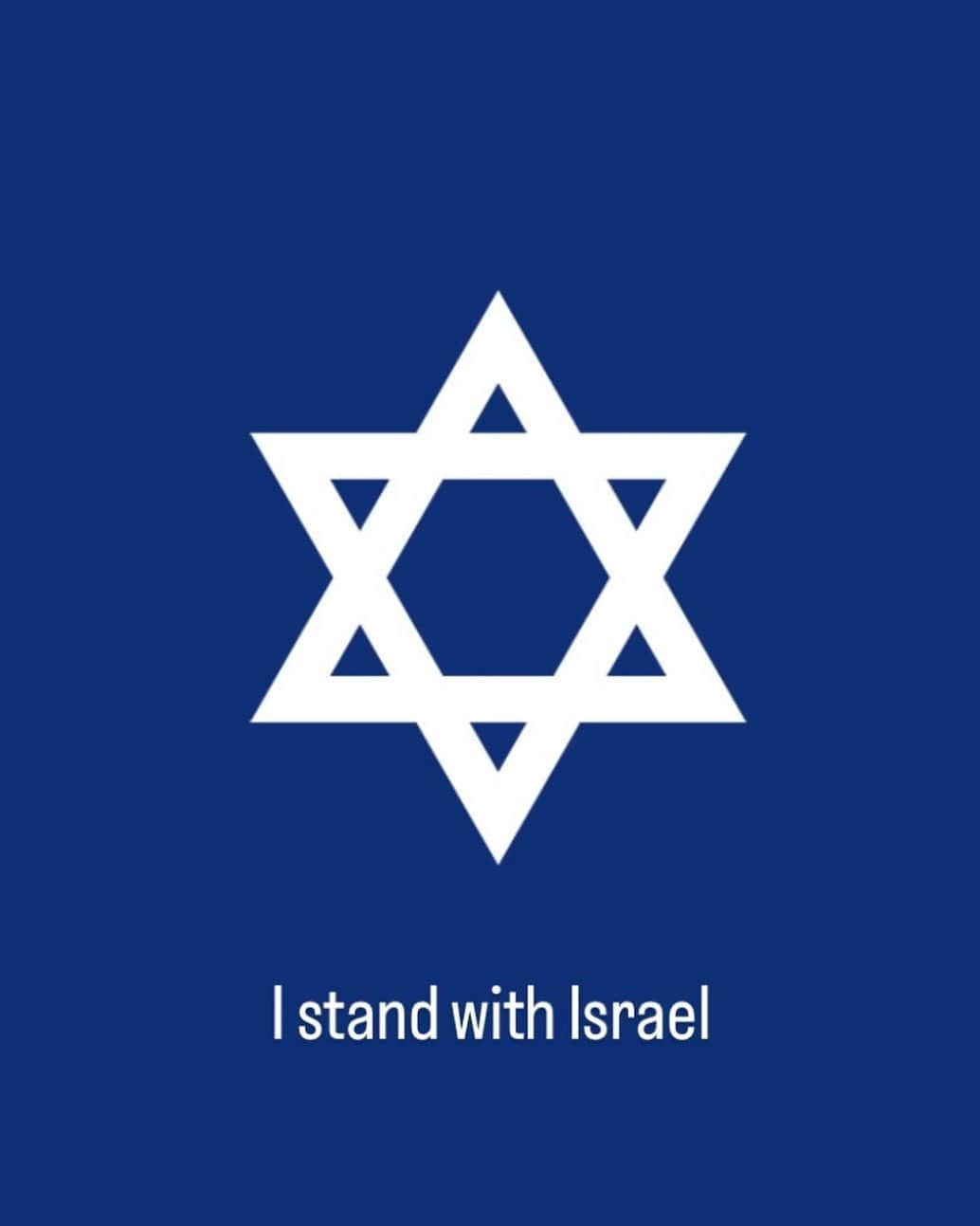 ガル・ガドットさんのインスタグラム写真 - (ガル・ガドットInstagram)「I stand with Israel you should too.  The world cannot sit on the fence when these horrific acts of terror are happening!」10月8日 5時21分 - gal_gadot