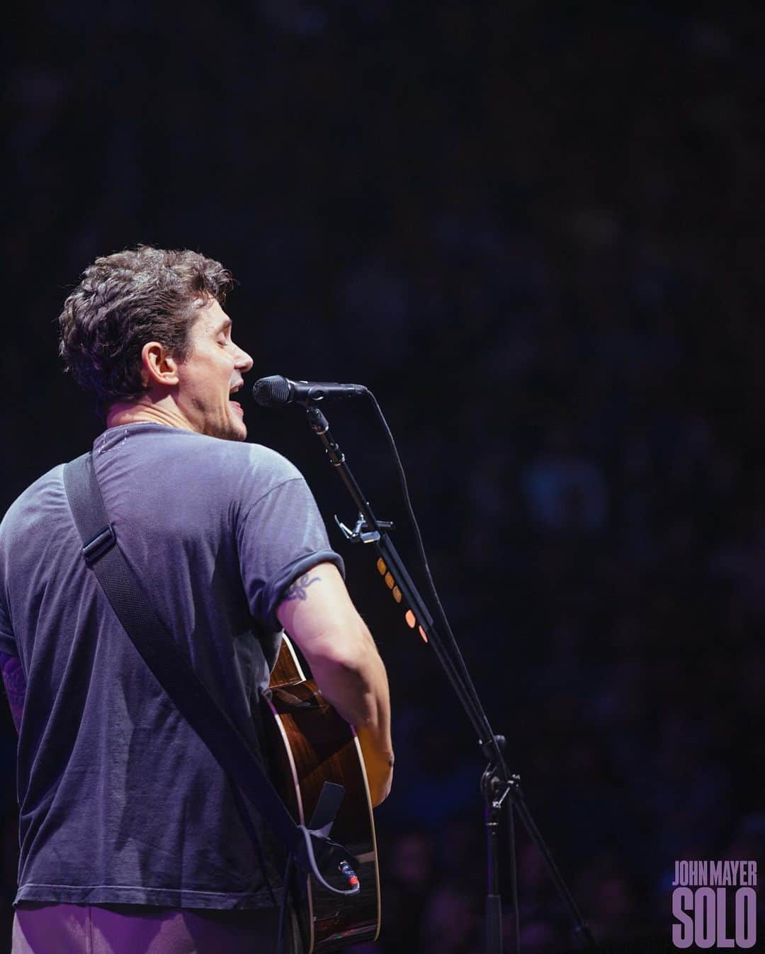 ジョン・メイヤーさんのインスタグラム写真 - (ジョン・メイヤーInstagram)「Boston, MA - another beautiful night in a city that I share a deep connection with. We’ve had a fun year together, what with two solo shows at @tdgarden, two @deadandcompany shows at Fenway park, and an opening slot at @gillettestadium for Ed Sheeran @teddysphotos. Until next time… ♥️」10月8日 5時45分 - johnmayer