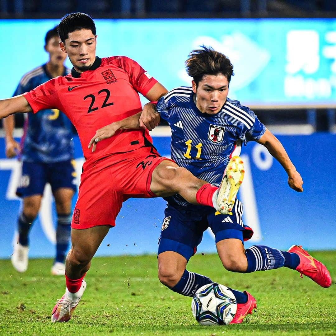 Goal Japanさんのインスタグラム写真 - (Goal JapanInstagram)「🇯🇵 #U22日本代表 は韓国に敗れ銀メダル 🥈 #内野航太郎 の開始早々のゴールで先制した日本だが、27分と56分にU-24韓国代表に得点を許し逆転負け。前回大会に続き韓国に敗れて、アジア競技大会 2大会連続の銀メダルとなった。(Photo: Getty Images)  #soccer #football #asiangames #daihyo #サッカー #フットボール #サッカー日本代表 #杭州アジア大会 #アジア大会 #⚽️」10月8日 7時00分 - goaljapan