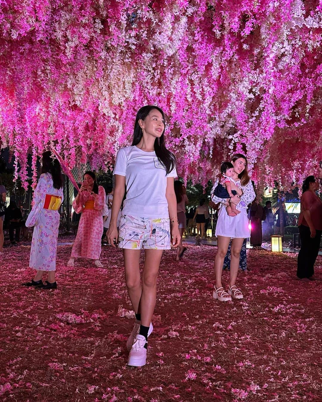 碧井椿のインスタグラム：「マラッカのフェスの会場に 写真スポットがあったの📷❤️🎵」