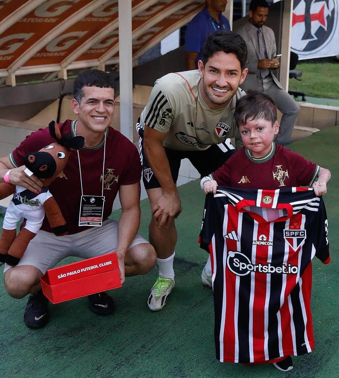 アレシャンドレ・ロドリゲス・ダ・シウヴァさんのインスタグラム (アレシャンドレ・ロドリゲス・ダ・シウヴァpato)