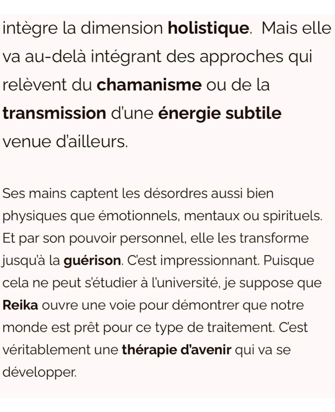 朝井麗華さんのインスタグラム写真 - (朝井麗華Instagram)「フランスの有名なスパ・ウェルネス雑誌に掲載されました！ 『次元を超えた未来の治療法』と言って頂けてる🥹✨ Google翻訳まんまで意味不明な部分がありますがご一読いただけたら嬉しいです［特に後半を！］  https://wellnessbygalyaortega.com/2023/09/26/reika-asai-un-guide-vers-la-guerison-du-corps-et-de-lame/  《朝井麗華、身体と魂を癒すガイドブック》  【賜物の啓示】  当初、レイカがこの高度な治療を受ける素地は何もなかったようだ。しかし20年ほど前、彼女は大きな試練を経験した。その結果、彼女の人生はセラピーを中心に回るようになった。彼女はオステオパシー、マッサージ、鍼のような手技治療をマスターし、現在はそれを教えている。さまざまな代替療法をしっかり学んだ。そして次第に、癒しの才能が姿を現した。彼女は治療している人の不調を感じ取る。身体からほんの数センチ手を離しただけで、彼女は身体的にも精神的にも、実に正確にスキャンし、診断を下すことができる。朝井麗華は日本ではとても有名だ。彼女はコンサルを行い、5年間予約はいっぱいだ。彼女は本物のスターであり、11冊の本を書き、160以上の雑誌に登場し、映画を撮り、いくつかのテレビ番組に出演している。彼女はしばしば、自分のやっていることを伝えたり教えたりしてほしいと頼まれる。彼女は自分が知っていて実践しているトリートメントやマッサージを教えるが、自分が持っている才能を伝授したり、それを個人的なイニシエーションに結びつけることはできない。彼女はあるとき、それを探し求めなくても、それを授かり、苦しんでいる人々にそれを実践している。それはすべて、  【他者への献身】  17年前に自分の才能を明らかにして以来、レイカは日本で彼女の周囲のケアに専念しました。ここ何年もこれです。彼女にとって重要なことは、このエネルギーを分配し、他の人に良いことをすることです。それから最近、彼女はヨーロッパに来たがりました。彼女はフランス（パリ、ニース、カンヌ、モナコ）からスタートしました。彼女はケアを提供し、コミュニケーションを取り、来年に向けてより長く滞在して治癒を求める患者にケアを提供する「ツアー」の準備をしている。それは今年訪問される特定の宮殿に安定的に配置される予定であり、その時点で任命の機会があるでしょう。その目的は、このエネルギーを必要とする人々に分配することです。  【他の場所から来た未来の治療法】  このようなヒーリングについて、私たちは自問自答することができる。どんなに高度であっても、学校で学ぶ技術ではないからだ。レイカの卓越した施術を受けた以上、一人の人間にすべてがかかっているのだとしたら、彼女が発信したもので私たちは何ができるのだろうか？よく考えてみると、私たちは癒しの世界は変わりつつあり、開かれつつあるという結論に至らざるを得ません。 私たちは、心と身体の全体に働きかけるホリスティックなトリートメントを体験しました。これらは本質的にはアジアの伝統医学に由来ています。そしてそれは教えることができ、実践は非常に特別で構造化されていますが、セラピスト側の正確なポジショニングが必要です。レイカが実践していることは、全体的な次元を統合します。しかし、彼女はそれを超えて、シャーマニズムや他の場所からの微細なエネルギーの伝達に関係するアプローチを取り入れている。  彼女の手は肉体的、感情的、精神的、スピリチュアルな障害を捉えます。そして、彼女の個人的な力を通じて、彼らが治癒するまで変容させます。これはすごいことだ。これは大学では学べないので、レイカは私たちの世界がこの種の治療を受け入れる準備ができていることを示す道を開いているのだろう。レイカはまさにこれから発展する未来の治療法です。  #Reikamethod #traumarelease #traumatherapy #bodymindspirit #subconsciousmind #Tuina  #lifetherapy #Lifetherapist #Orientalmedicine #France #Japan #トラウマリリース #トラウマ #トラウマセラピー #ライフセラピー」10月8日 9時35分 - reikaasai