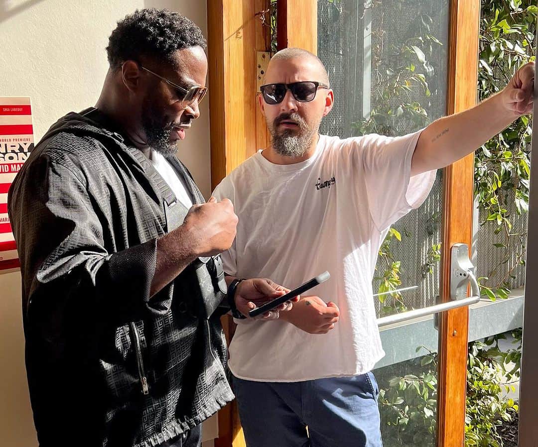 ブレシャ・ウェッブのインスタグラム：「“What I value most in my friends is loyalty.” ~ David Mamet  Congrats @dominique_dawson on making everyone look good once again ✊🏿❤️ #HENRYJOHNSON」