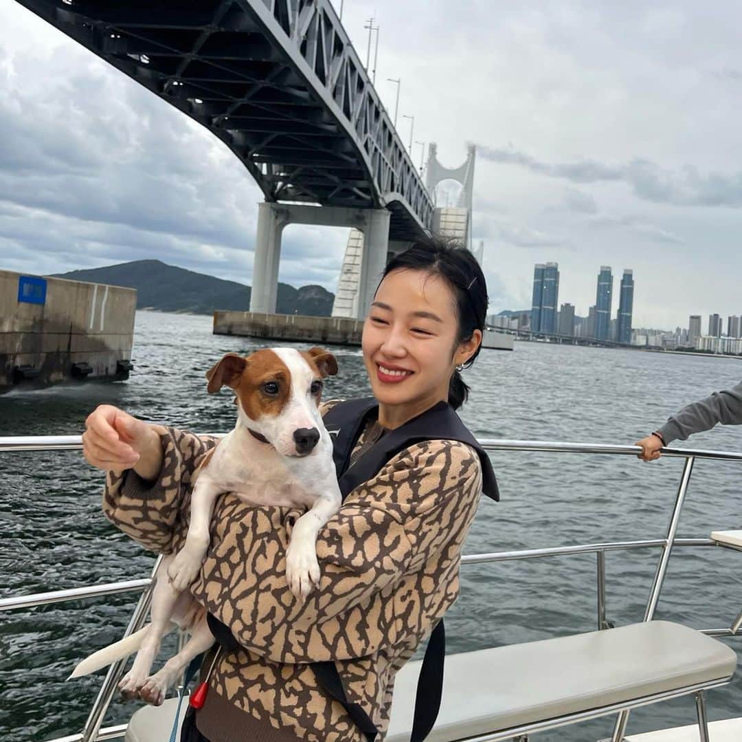 ソ・ウナのインスタグラム：「먹부산」