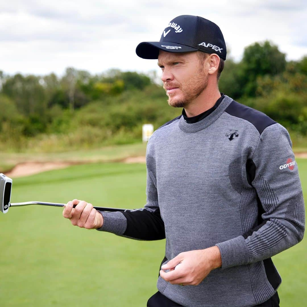 Descenteのインスタグラム：「DESCENTE's high performance, premium golf wear collection, g-arc, is back with its 2023 Fall Winter lineup, worn here by DESCENTE Partner and PGA Tour pro golfer Danny Willett!  g-arc uses DESCENTE's pioneering technology to create top-of-the-line pieces that excel in both performance and comfort.  #descente #designthatmoves  #descentegolf #dannywillett #golfpro #golfer #golflife #golfwear #pgatour #golfing #golfstyle」