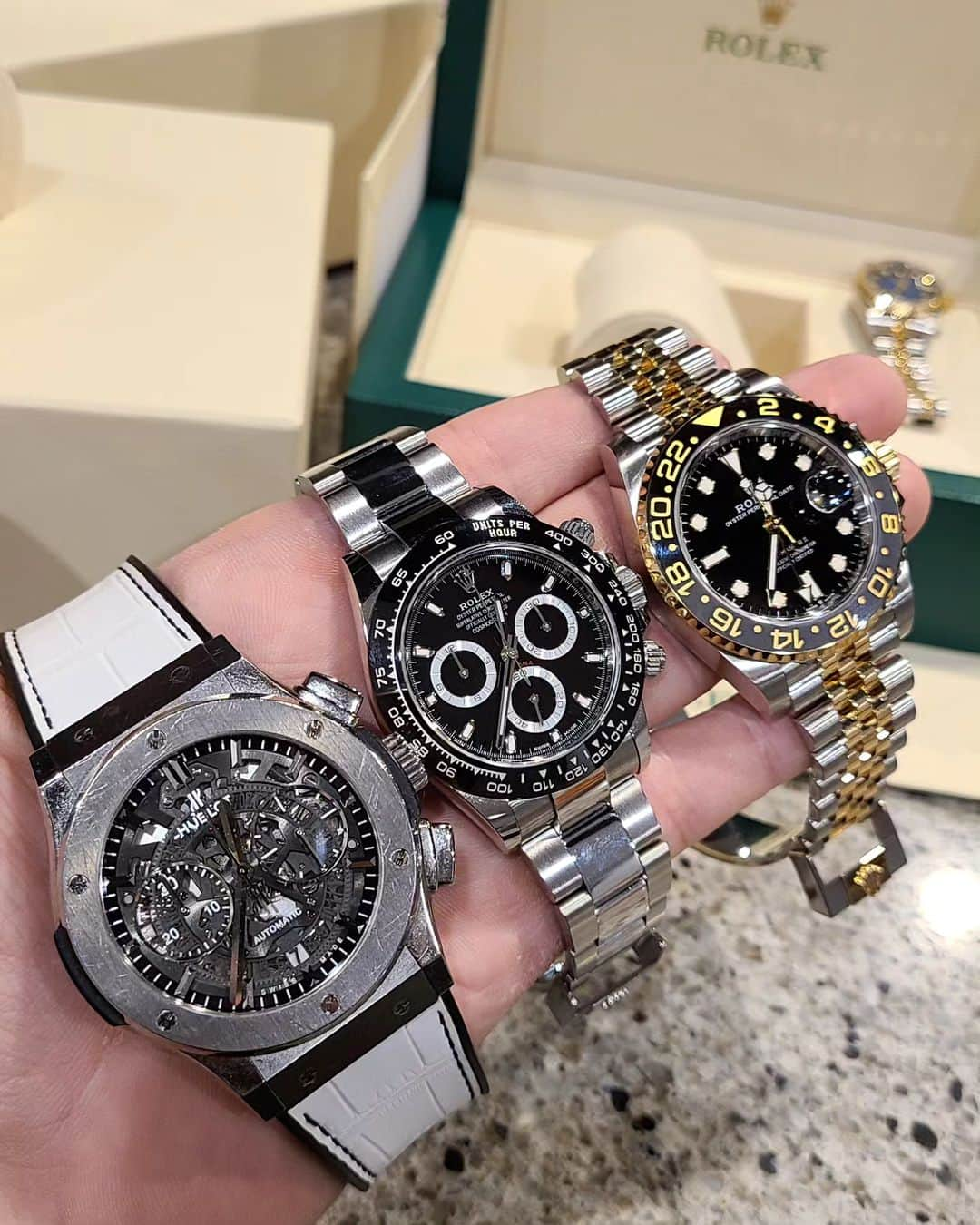 松本拓馬さんのインスタグラム写真 - (松本拓馬Instagram)「#hublot #classicfusion #rolex #daytona #gmtmaster #datejust」10月8日 22時51分 - takuma_matsumoto_