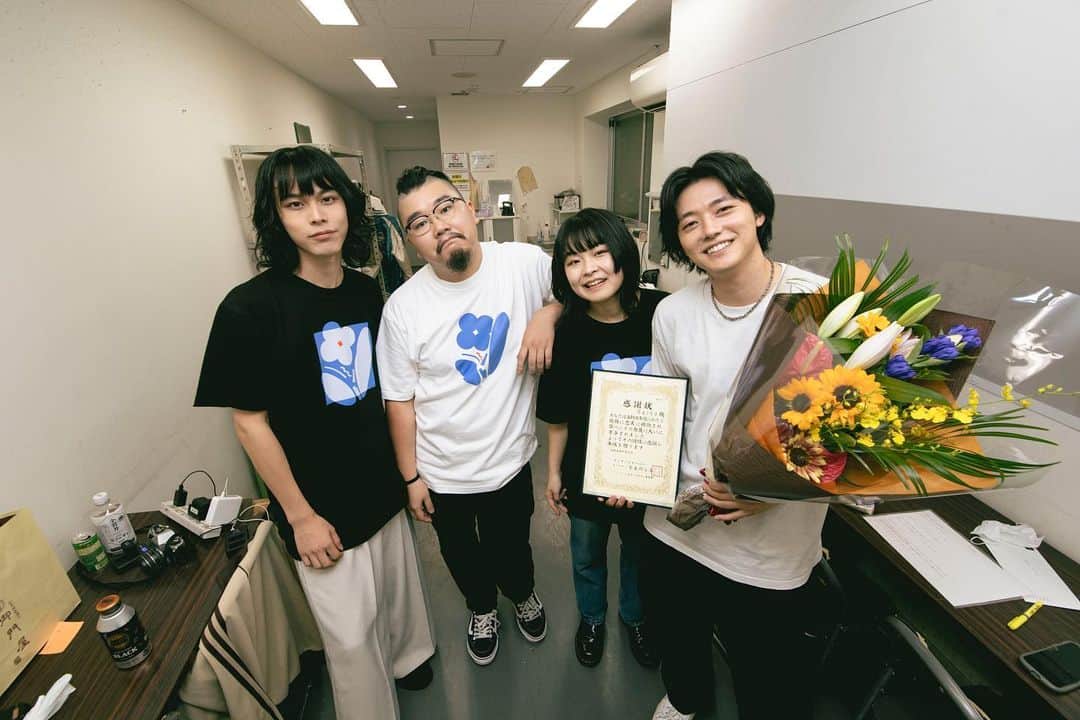 のインスタグラム：「インナージャーニーのDr.Kaitoを応援してくれてた皆様、ありがとうございました。  4年間インナージャーニーのドラムを叩けて幸せでした。  新しい一歩を踏み出したインナージャーニーと僕を今後ともよろしくお願い致します。  またどこかで！」