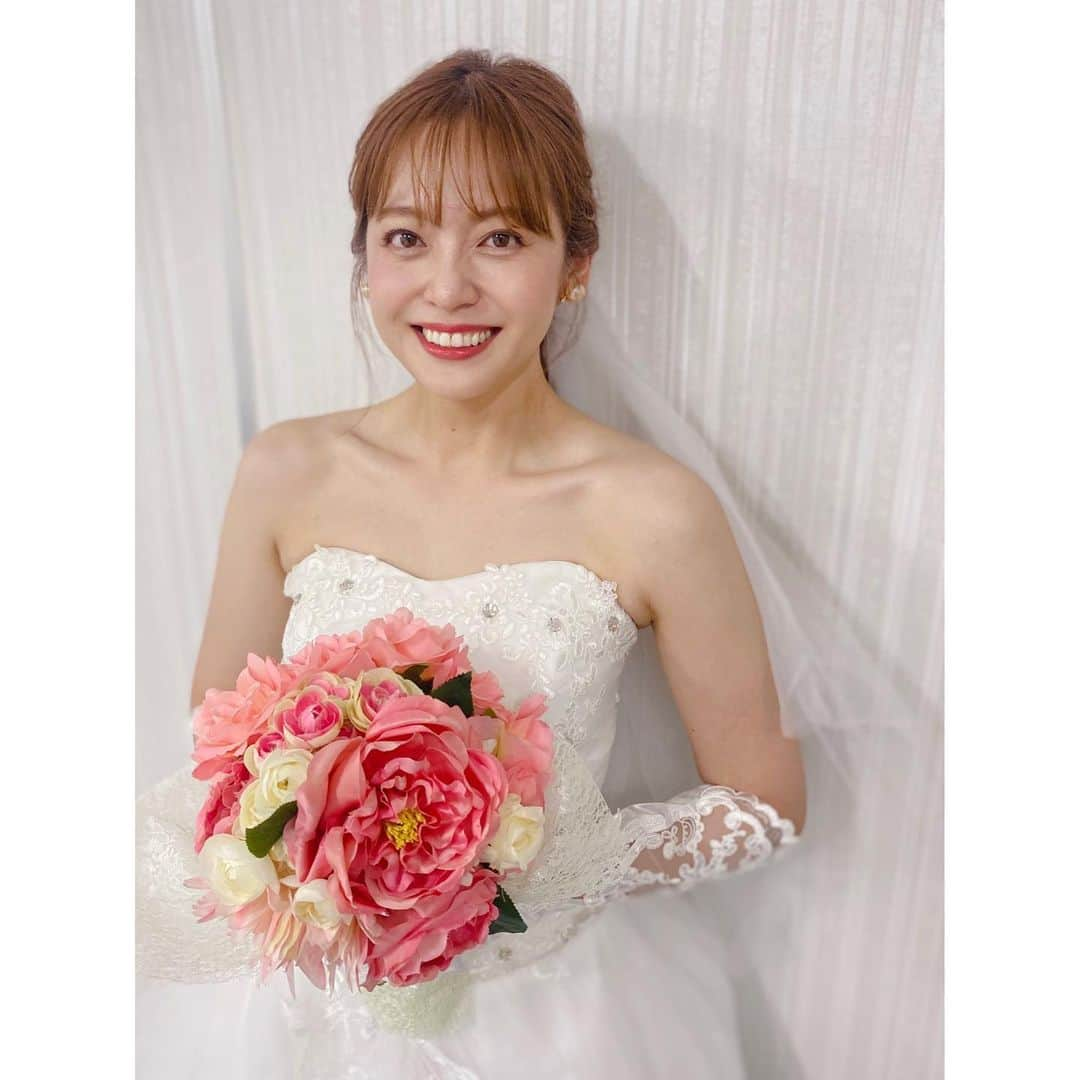 森夏美さんのインスタグラム写真 - (森夏美Instagram)「. バンテリンドームの結婚式プランを、 タイチサン！ロケで擬似体験💐  ドアラが牧師を務めてくれたり、 参列者の皆さんと草野球をしたり、 ドームならではの式が挙げられるそうです✨💍  #バンテリンドーム #名古屋 #タイチサン！ #東海テレビ #アナウンサー #森夏美」10月8日 21時23分 - mori_natsumi0722