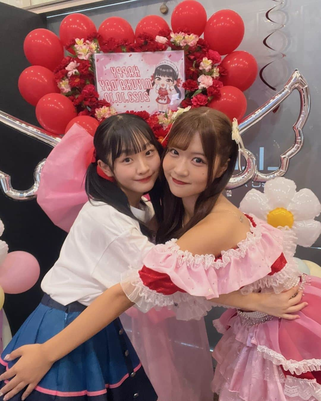 西野心桜のインスタグラム：「みゆかちゃんの生誕たのしかった～～❤️  みゆかちゃんきらきらしててかわいかった🫶🏻♡   #jc  #jc2  #09  #女子中学生  #南みゆか  #アイドル」