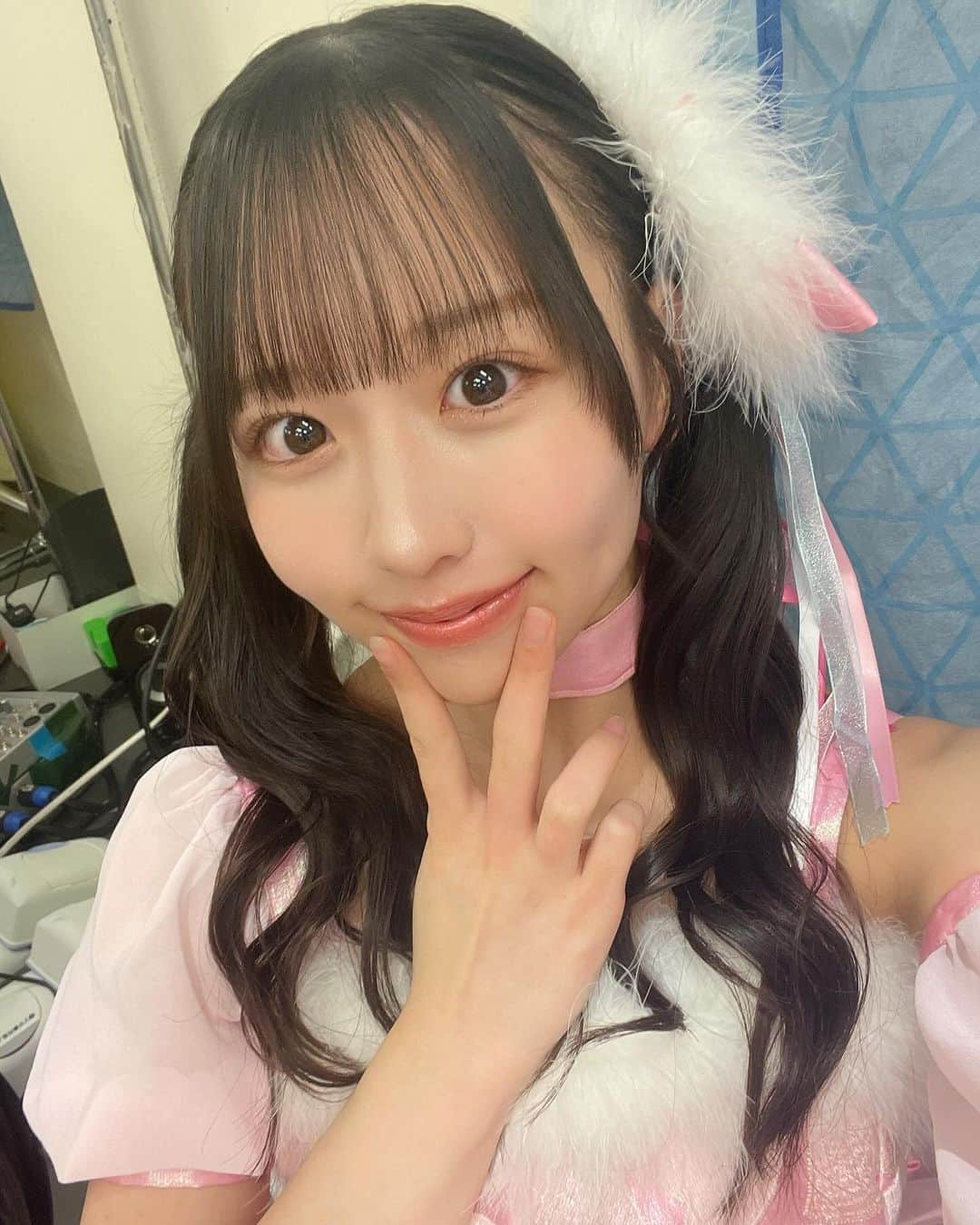 柳川みあさんのインスタグラム写真 - (柳川みあInstagram)「天才的なアイドル様ではなく、超負けず嫌い努力型アイドルなんだけど、どう？😵‍💫🖐🏻」10月8日 21時52分 - miapichan_