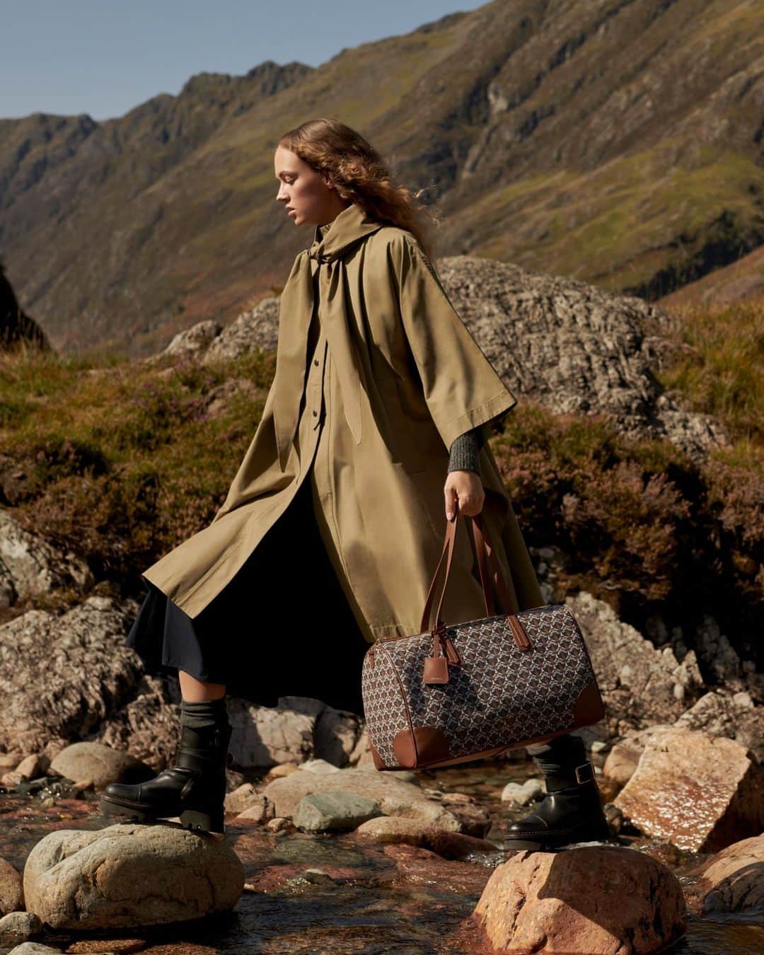 のインスタグラム：「Liberty’s iconic Iphis bags have just got an upgrade. Meet your new elevated travel companions…​ ​ Luggage designed to be cared for, treasured, and to go the distance, the Iphis Plaza weekender, mini and large Strand vanity cases, (and coordinating travel wallets!) are ones to add to your forever bag collection. ​  Find out how to personalise yours, at the link in bio.​  #LibertyIphis #LibertyLondon #Travel #Wanderlust​」