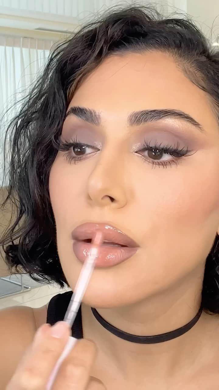 Huda Kattanのインスタグラム