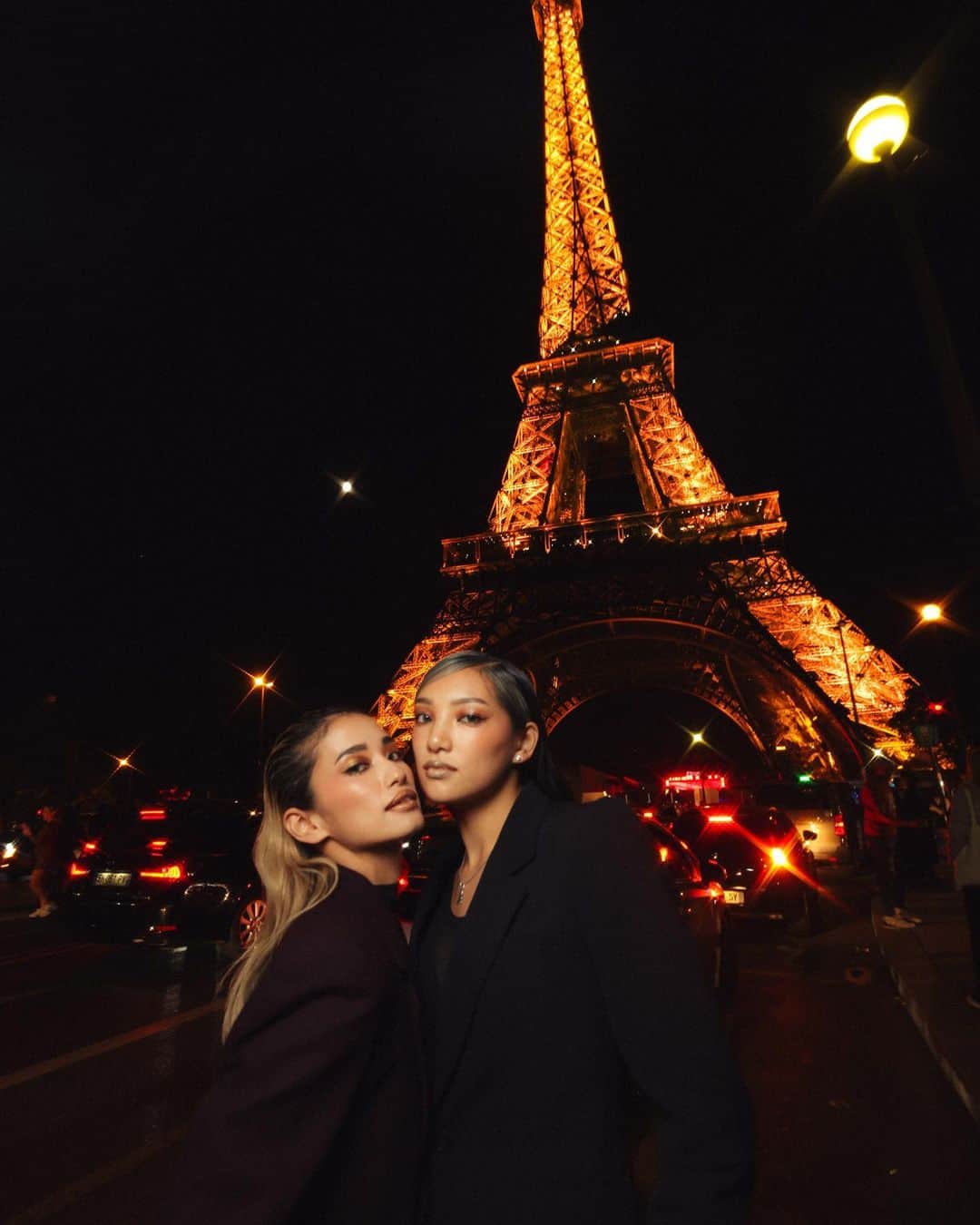山中海輝のインスタグラム：「Looking back on one of my favorite shoots in Paris with  @yurinoxx & @annababychan__」