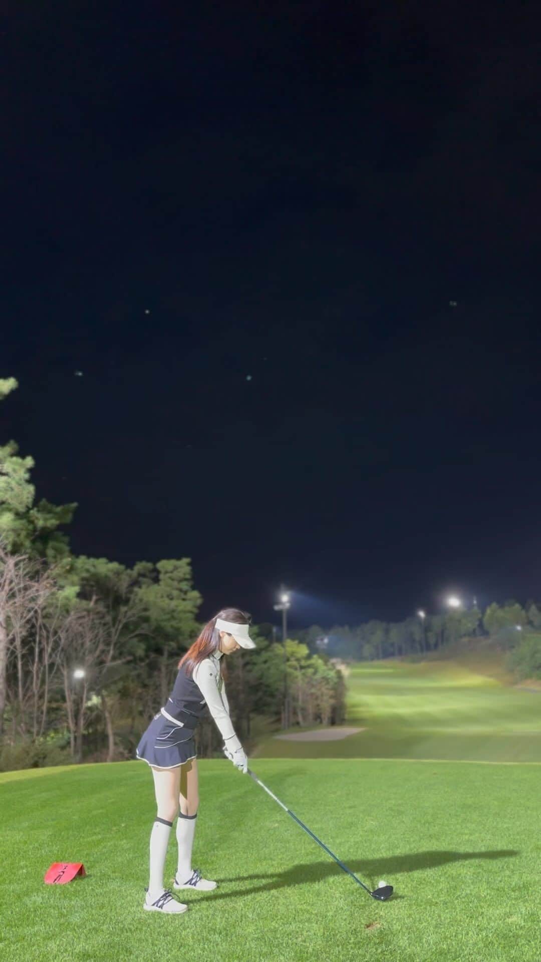 リュ・ファヨンのインスタグラム：「집중⛳️」