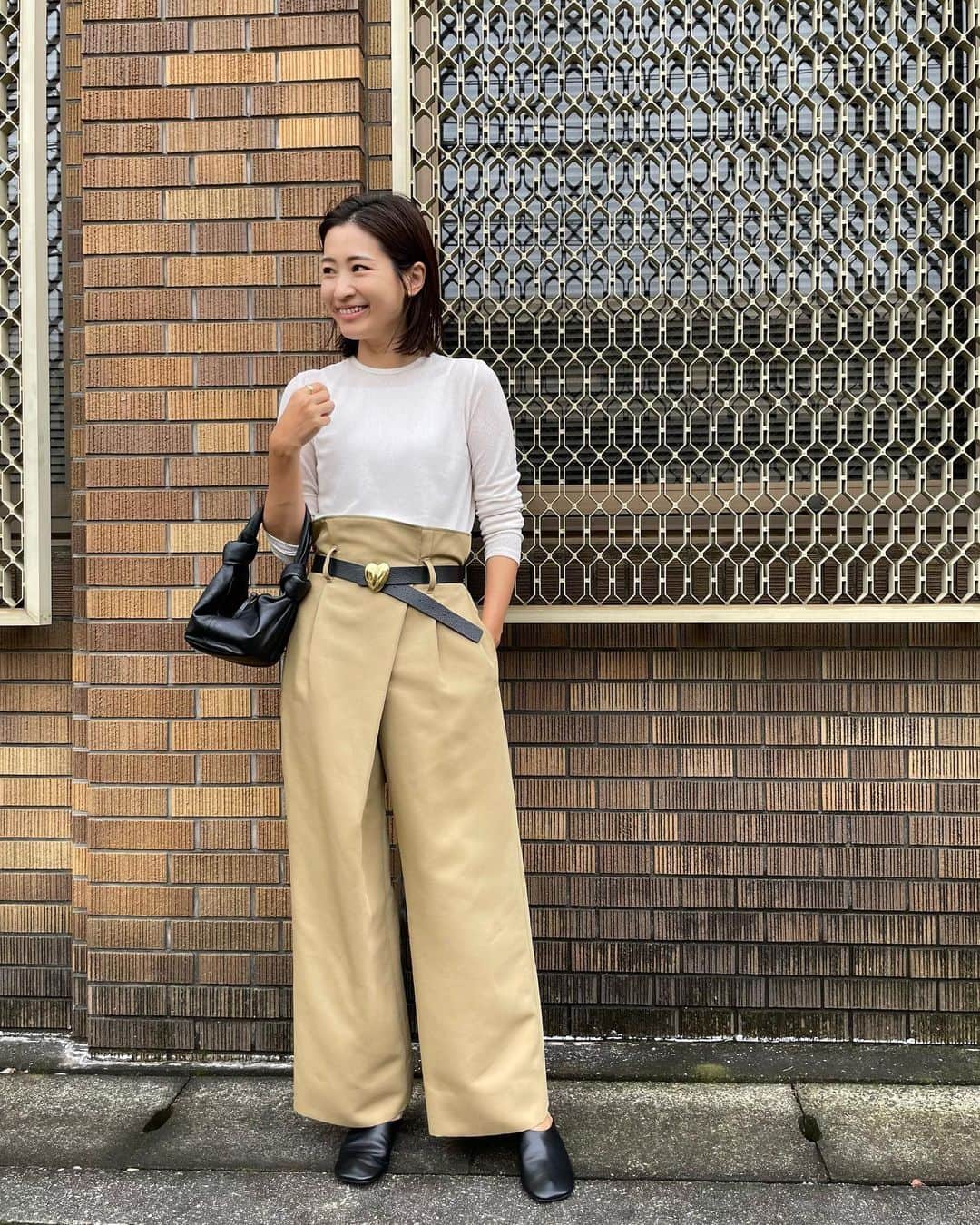 Hiromi Ｍaedaのインスタグラム：「3連休♡♡ あいにくの雨だけど、明日は何しよかな🤔💭」