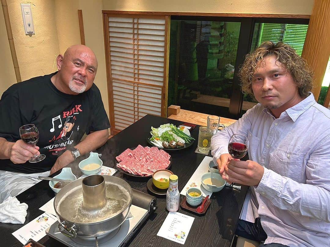 中嶋勝彦のインスタグラム：「武藤さんと🍷  #武藤敬司  #wine  #ワイン好き」