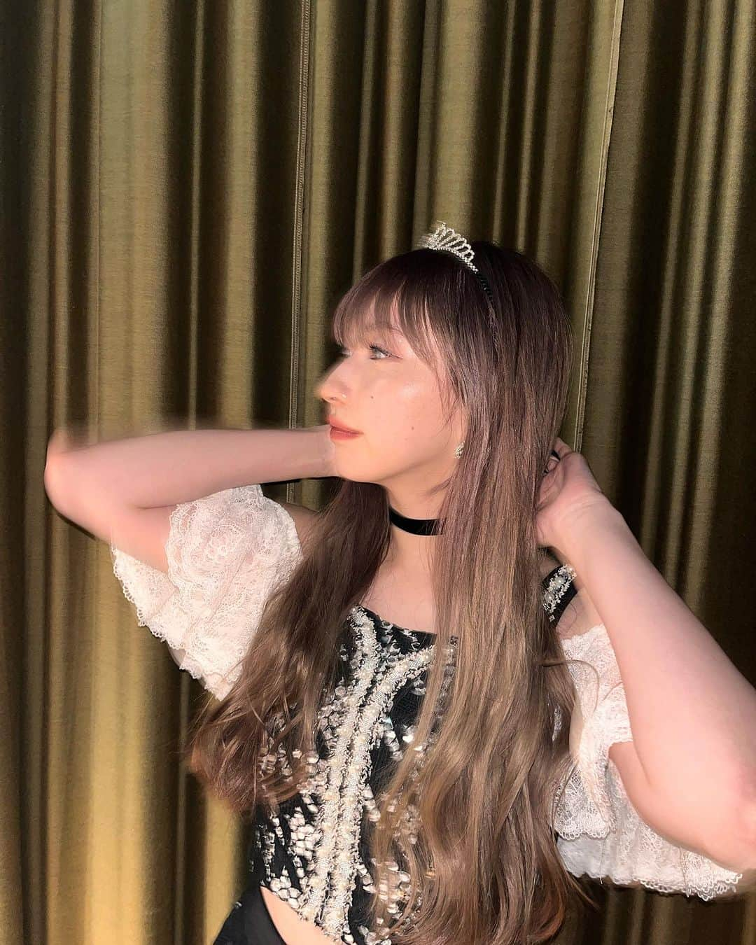 植村あかりのインスタグラム：「⁡ 👑 ⁡ ⁡ ⁡ #juicetory#大阪#ただいま#植村あかり ⁡」