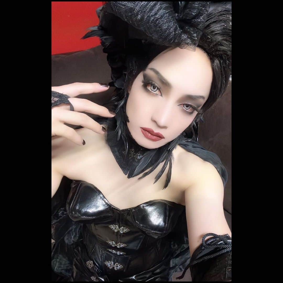 Kayaのインスタグラム：「Kaya＆Schwarz Stein LIVEでした！ 楽しかったー！！！ 皆様ありがとうございました！！ Mexico!Te amo con todo mi corazon💓  #KayainMexico2023 #Kaya #SchwarzStein」