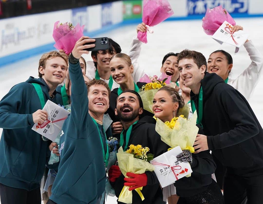 ジェイソン・ブラウンのインスタグラム：「✨🇯🇵 Japan Open 2023 🇯🇵✨  @jocoi2023_official_account #photodump #japanopen #japan #teamevent #figureskating #skating #saitama」