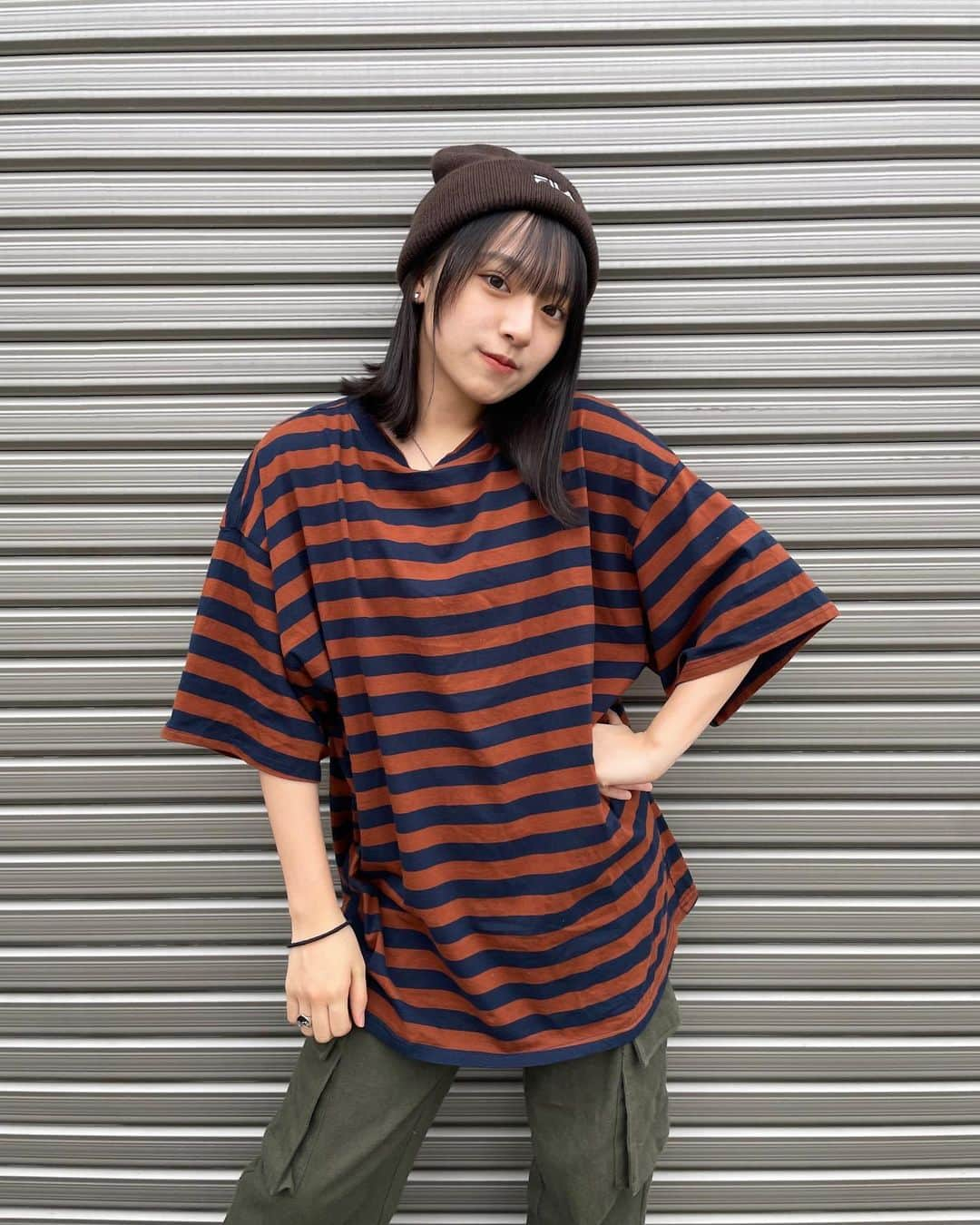 ありささんのインスタグラム写真 - (ありさInstagram)「だんだん秋服の季節が近づいてきてうれしい〜🍁  #ストリートコーデ」10月8日 16時01分 - ari_arisa528