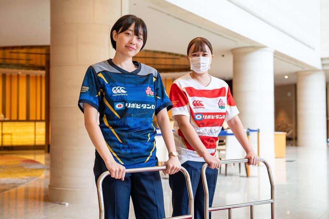 のインスタグラム：「本日はホテルの一部スタッフがユニフォームを着て応援📣 一緒にエールを送りましょう！ Fight！Japan Rugby！ #RWC2023 #JPNvARG #シーガイア #シェラトングランデオーシャンリゾート」