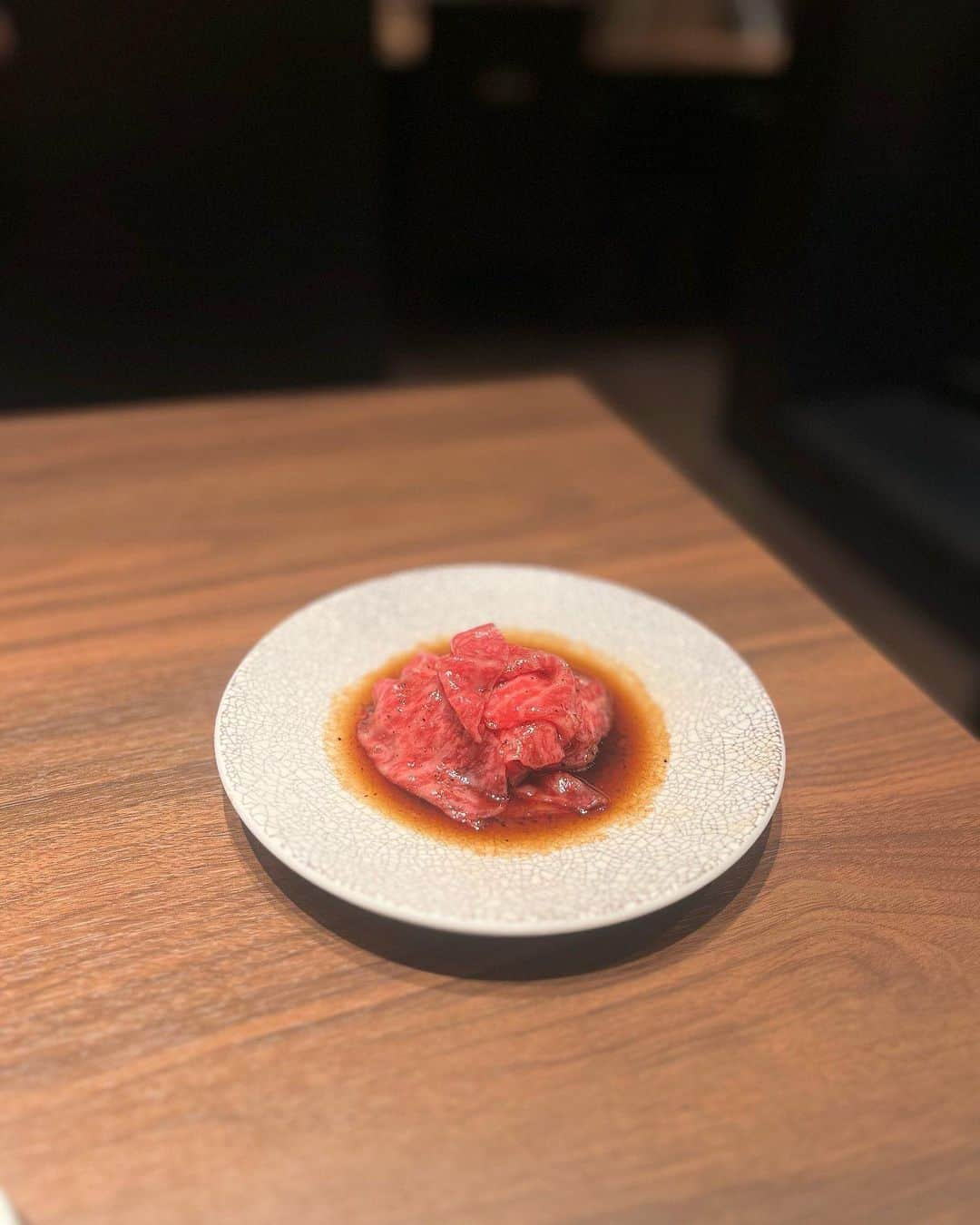 左伴彩佳さんのインスタグラム写真 - (左伴彩佳Instagram)「美味しかった焼肉🥩 　  📍【焼肉ホルモンうしごろ銀座店】 @ushigoro_hormon   　  今回はコースに。 ホルモンも柔らかくて食べやすいの🐮 〆のレモン冷麺もさっぱりで美味しすぎた🍋  　 　  #うしごろ　#焼肉ホルモンうしごろ銀座店  #pr #東京ディナー　#銀座ディナー」10月8日 16時30分 - hidaaya_729