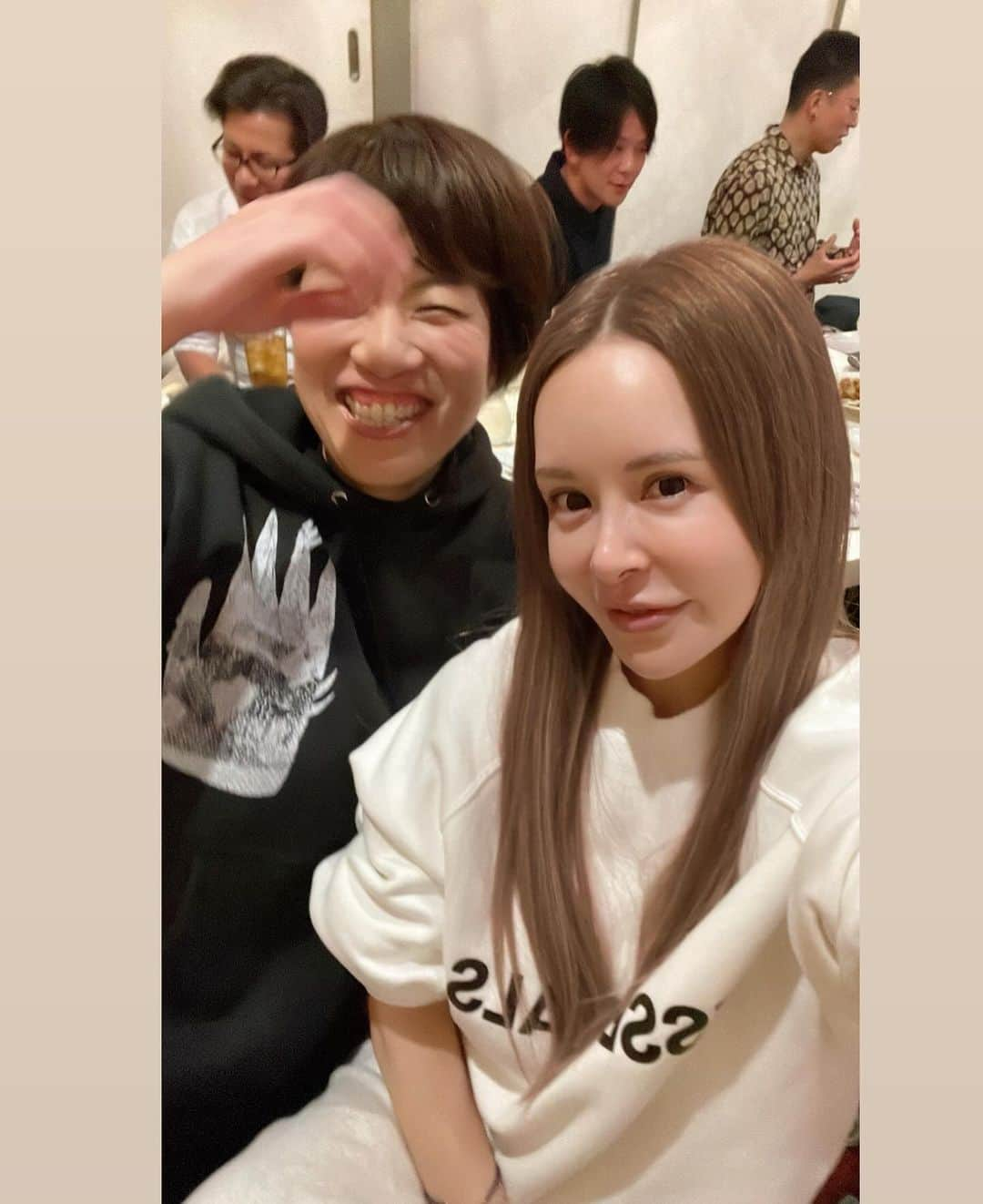 森藤恵美のインスタグラム：「イベント前日の夜の懇親会😊 山形のイベントでは毎回お世話になってるFM山形の辺見さんと📸☺️」