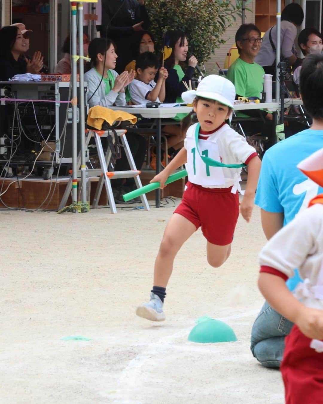 井上裕大さんのインスタグラム写真 - (井上裕大Instagram)「幼稚園最後の運動会 成長を感じた運動会 感動をありがとう #年長#リレーはアンカー #走り方迫力あり #走るの早め#パパ似 #可愛さ#パパ似 #一番下の子#パパの母似 #😱😨😰」10月8日 16時52分 - yudai_inoue_15