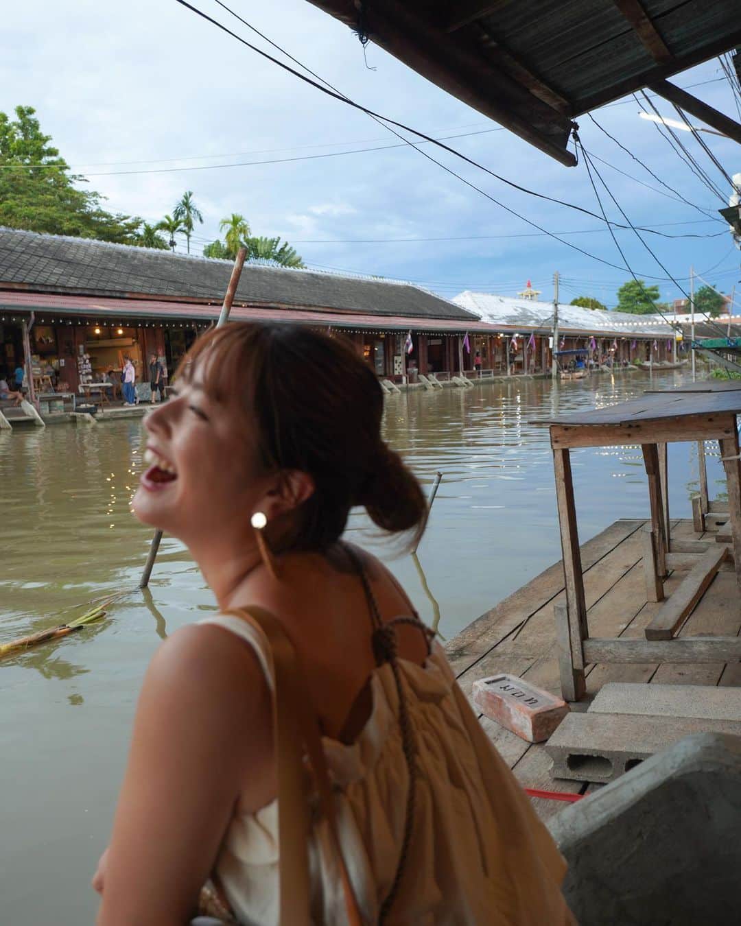 Miyuuさんのインスタグラム写真 - (MiyuuInstagram)「📍 𝘼𝙢𝙥𝙝𝙖𝙬𝙖 𝙁𝙡𝙤𝙖𝙩𝙞𝙣𝙜 𝙈𝙖𝙧𝙠𝙚𝙩🇹🇭 #amphawafloatingmarket#thailand#bangkok#バンコク#アンパワー水上マーケット」10月8日 16時48分 - miyuuamazing