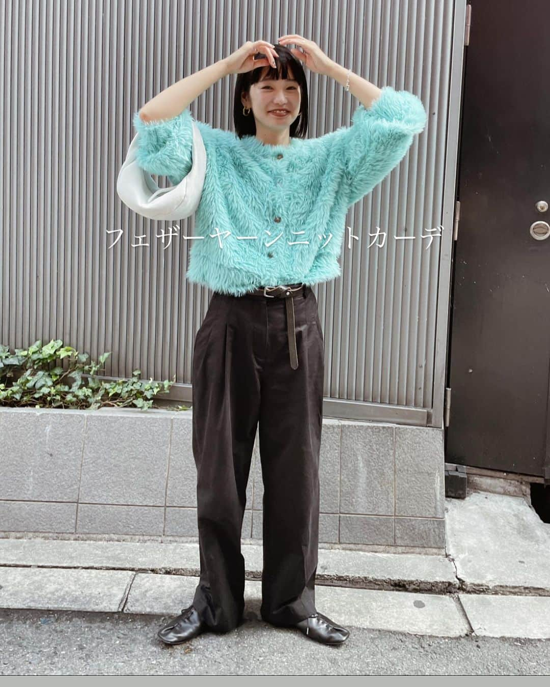 kanetaka ayaさんのインスタグラム写真 - (kanetaka ayaInstagram)「#30代が着るUngrid knit まとめ🧶  スワイプしてねーん♡  他のcoordinateはアカウントチェック！ ⇒@aya_kanetaka_ ♡ ---------------------------------- #ブラックコーデ#ママコーデ#30代コーデ #ungrid#ungrid_official #ungridコーデ」10月8日 17時28分 - aya_kanetaka_