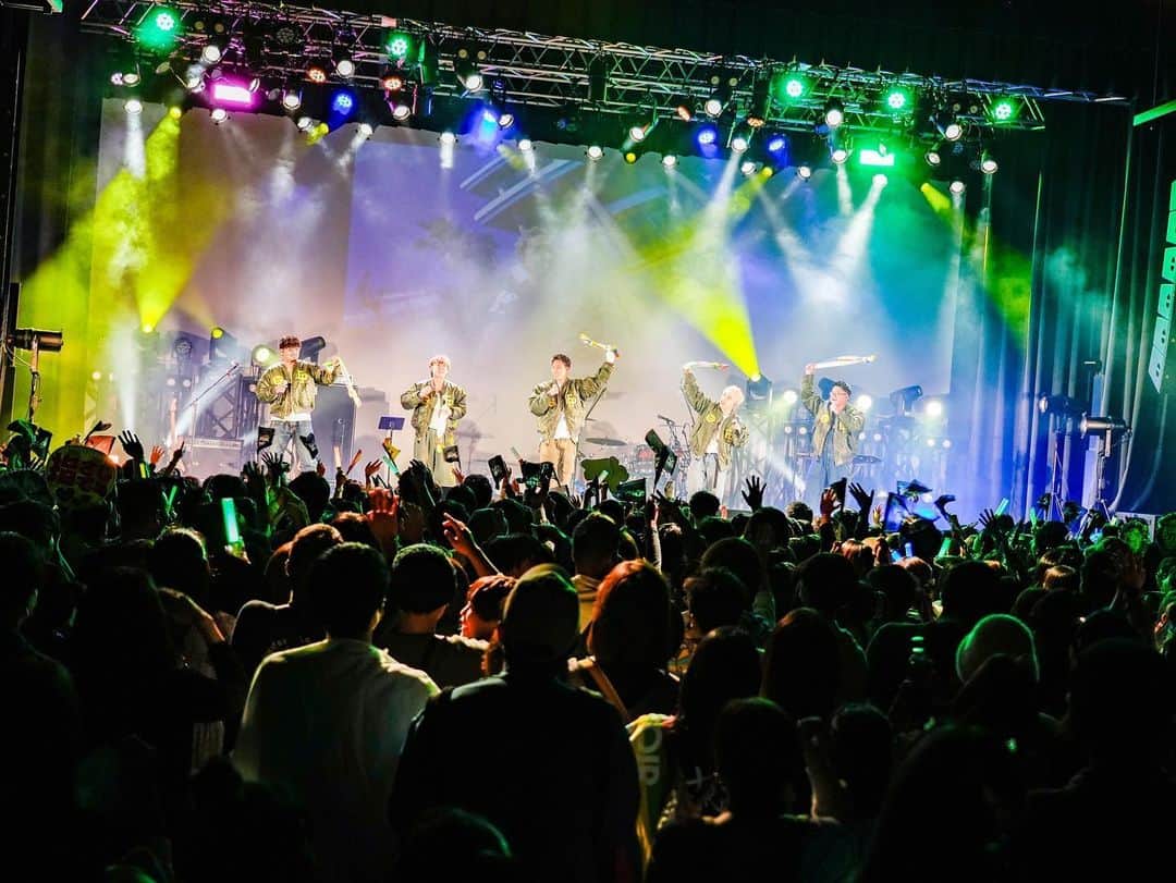 ガチヤマさんのインスタグラム写真 - (ガチヤマInstagram)「大阪初のイベントお疲れ様でした！🙌🏾 大阪の熱気がヤバすぎて最高に楽しかった🔥🔥🔥 もっと大きいキャパでもっとみんなが楽しめるのが目標だから次のイベントも絶対に来てください！🙏🏾 来てくれたみんなありがとう🤩🤝🏾 また今回来てくれたYENMAさんもありがとうございました🙇🏾‍♂️🙌🏾  #エスポ  #エスポワール  #ガチヤマ」10月8日 23時04分 - esp.gatiyama
