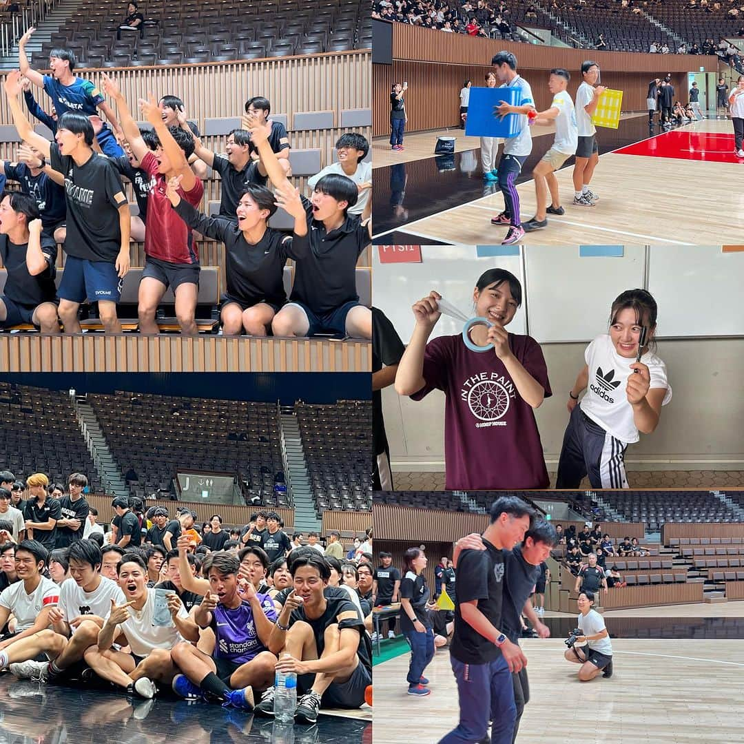 東京スポーツ・レクリエーション専門学校さんのインスタグラム写真 - (東京スポーツ・レクリエーション専門学校Instagram)「2023 / 9 / 12 (火) - スポーツ大会 -  今年も全校生徒参加のスポーツ大会を開催しました🙌🏻  1競技目：ミッション&二人三脚リレー 2競技目：大縄跳び 3競技目：借り人競争 4競技目：先生探し 5競技目：⭕️❌クイズ 6競技目：玉入れ 7競技目：混合リレー  学科対抗ということで、在校生も先生も 終始大盛り上がりでした👏😆  学校行事に全力で取り組み、 楽しむところがTSRらしさの一つです⭐️ スポーツを通して学生同士の絆が より一層深まったのではないでしょうか🤝💕  #東京スポーツレクリエーション専門学校 #tsr #スポーツ専門学校 #専門学校 #専門学生 #スポーツ大会」10月8日 17時47分 - jikeitsr