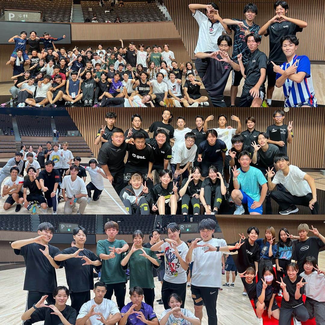 東京スポーツ・レクリエーション専門学校さんのインスタグラム写真 - (東京スポーツ・レクリエーション専門学校Instagram)「2023 / 9 / 12 (火) - スポーツ大会 -  今年も全校生徒参加のスポーツ大会を開催しました🙌🏻  1競技目：ミッション&二人三脚リレー 2競技目：大縄跳び 3競技目：借り人競争 4競技目：先生探し 5競技目：⭕️❌クイズ 6競技目：玉入れ 7競技目：混合リレー  学科対抗ということで、在校生も先生も 終始大盛り上がりでした👏😆  学校行事に全力で取り組み、 楽しむところがTSRらしさの一つです⭐️ スポーツを通して学生同士の絆が より一層深まったのではないでしょうか🤝💕  #東京スポーツレクリエーション専門学校 #tsr #スポーツ専門学校 #専門学校 #専門学生 #スポーツ大会」10月8日 17時47分 - jikeitsr