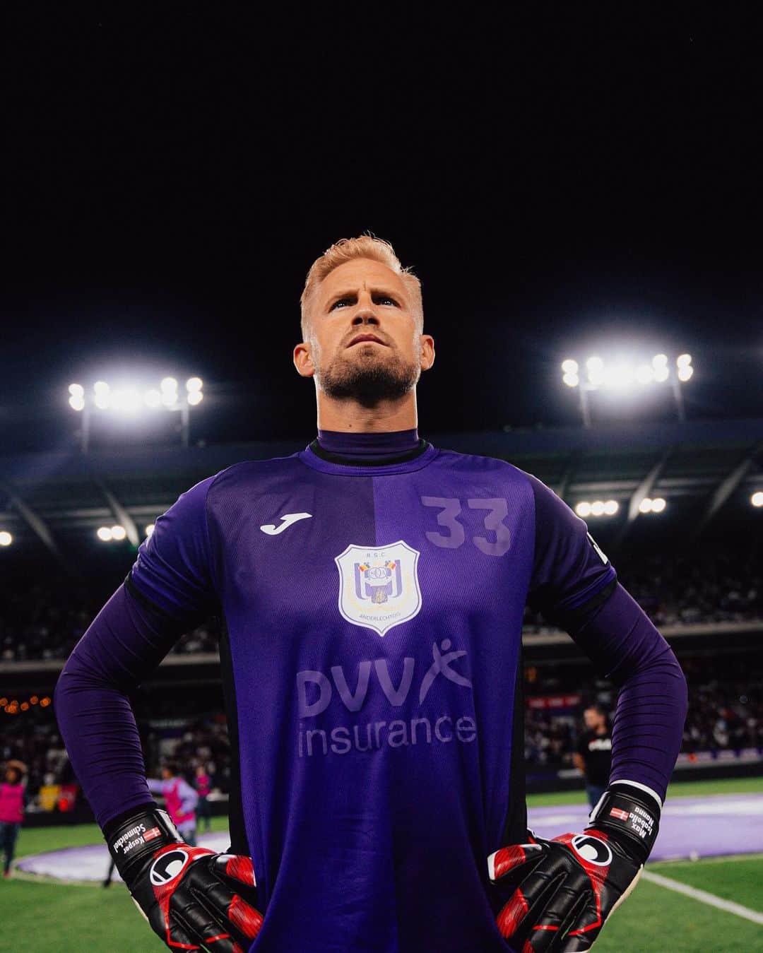 カスパー・シュマイケルさんのインスタグラム写真 - (カスパー・シュマイケルInstagram)「A special evening 💜」10月8日 18時03分 - kasperschmeichel