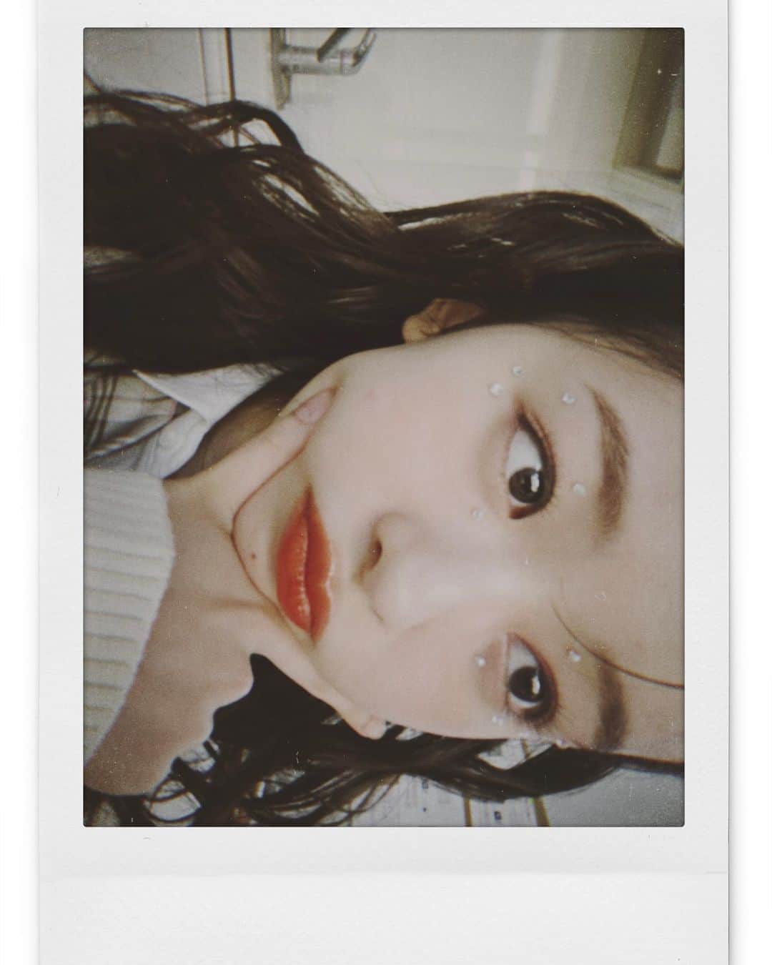 のインスタグラム：「・  インスタライブありがとう🐱 少しお話しましょう〜〜  #Seventeen#セブンティーン#ljk#jk3#fyp#girl#Japan#05#ハロウィン #Halloween#インスタライブ#高校生#メイク#make」
