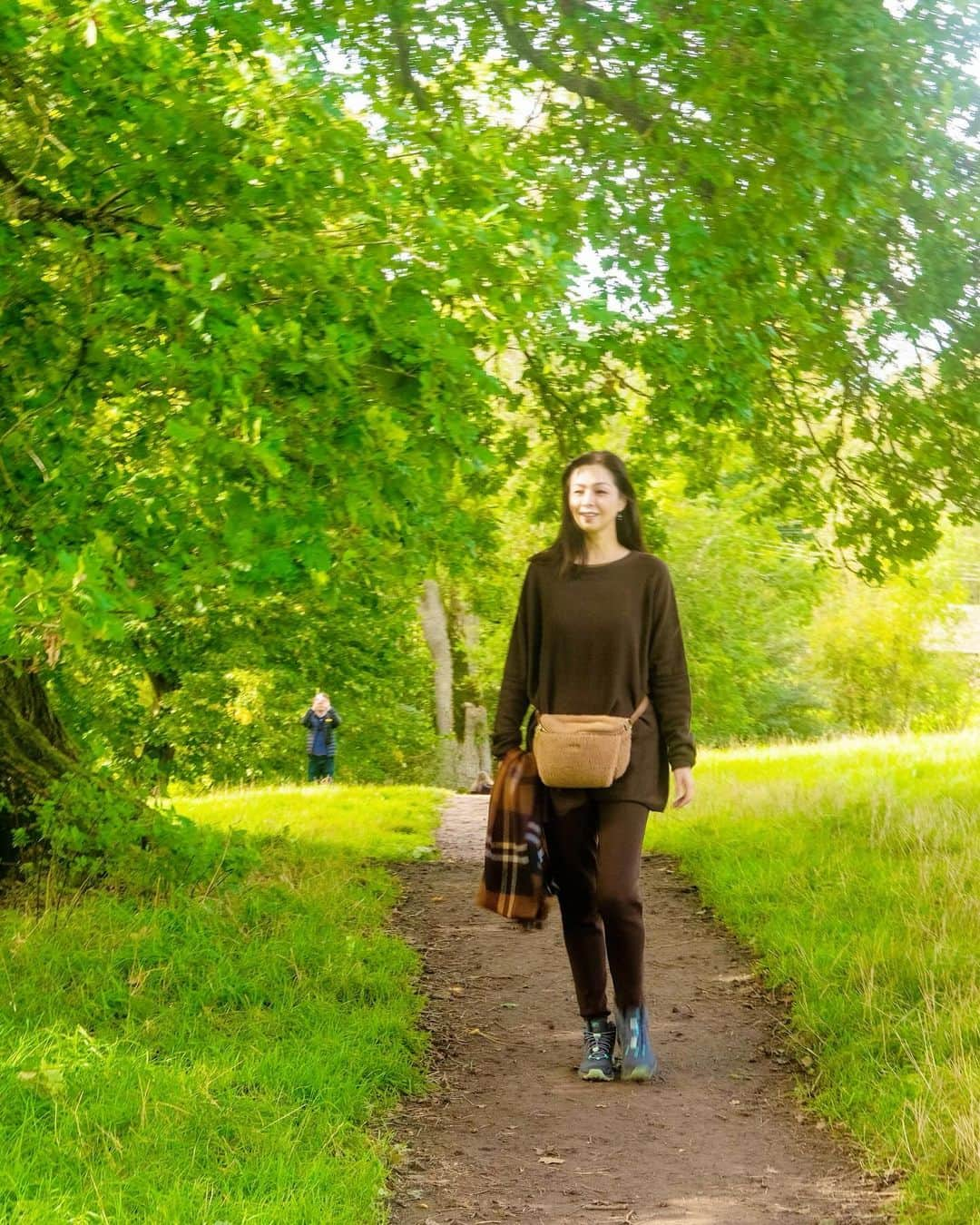 川原亜矢子さんのインスタグラム写真 - (川原亜矢子Instagram)「Footpathを歩く #cotswolds #london #travel #コッツウォルズ #イギリス #旅行 #フットパス」10月8日 18時07分 - ayakokawahara