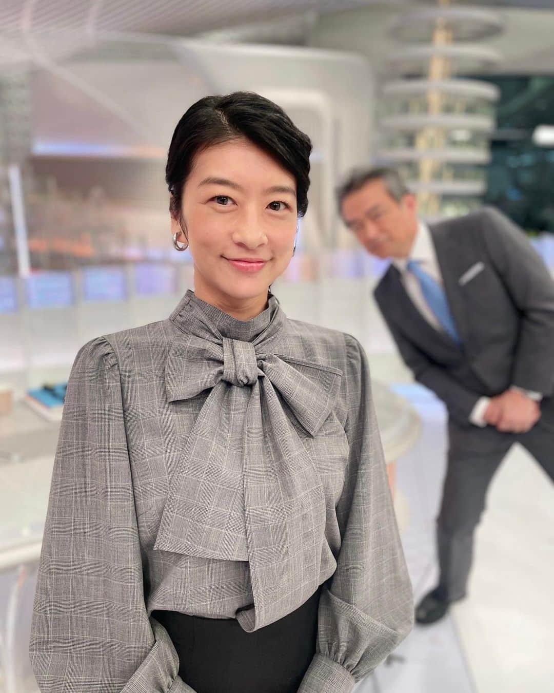 フジテレビ「プライムニュース イブニング」さんのインスタグラム写真 - (フジテレビ「プライムニュース イブニング」Instagram)「本日のイット！は短縮版でお伝えしました。 ２人のスタジオはさみしい…かな。  勝野アナは出雲駅伝のため出張中。 お帰り待ってます!  #生野陽子 @yoko_shono #奥寺健 @fujitv_announcer #杉原千尋 @chihiro.sugihara #勝野健 @ken.katsuno #フジテレビ  #アナウンサー  #ニュース」10月8日 18時21分 - livenews_it