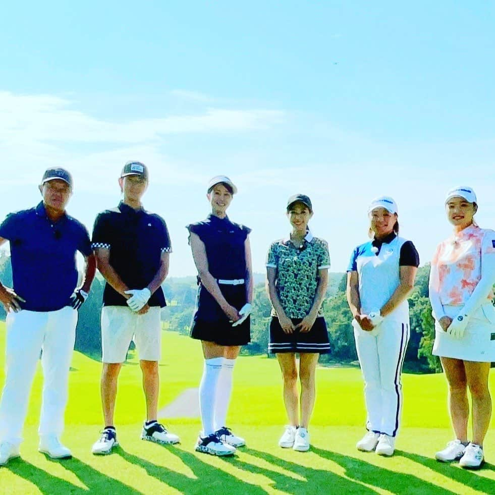 三浦翔平のインスタグラム：「🏌️‍♂️🏌️‍♀️⛳️  #銀座ゴルフ倶楽部   どーも。イーグル三浦です。  銀座ゴルフ倶楽部是非ご覧下さい🏌️‍♂️」