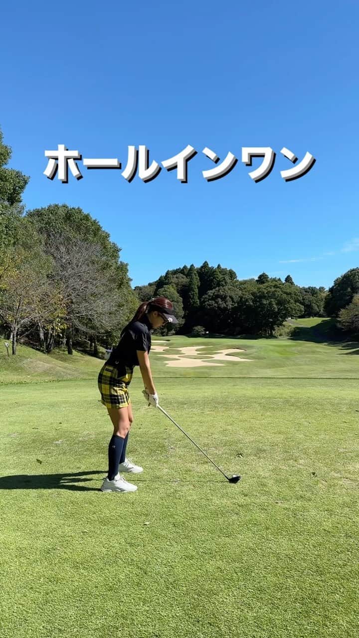 のインスタグラム：「ホールインワンしたことありますか？  ウェア @junandrope  size：S  #PR #元内ゆう #おはゆう#おはゆうチャンネル #ガチゴルフ女子 #ゴルフ女子 #ゴルフバカ #ゴルフスクール #ゴルフウェア #ゴルフ女子コーデ #ゴルフスイング #ロマロ #ロマロのアイアン #RomaRo #アンカー #ankaa #ankaashaft #ジュンロペコーデ #ジュンアンドロペ #ジュンロペ #junandrope」