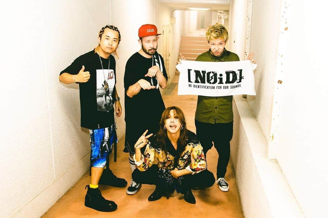 青木カズローのインスタグラム：「福岡県久留米市でのSUPER BEAVERのライブ殺影完了。 #写殺」