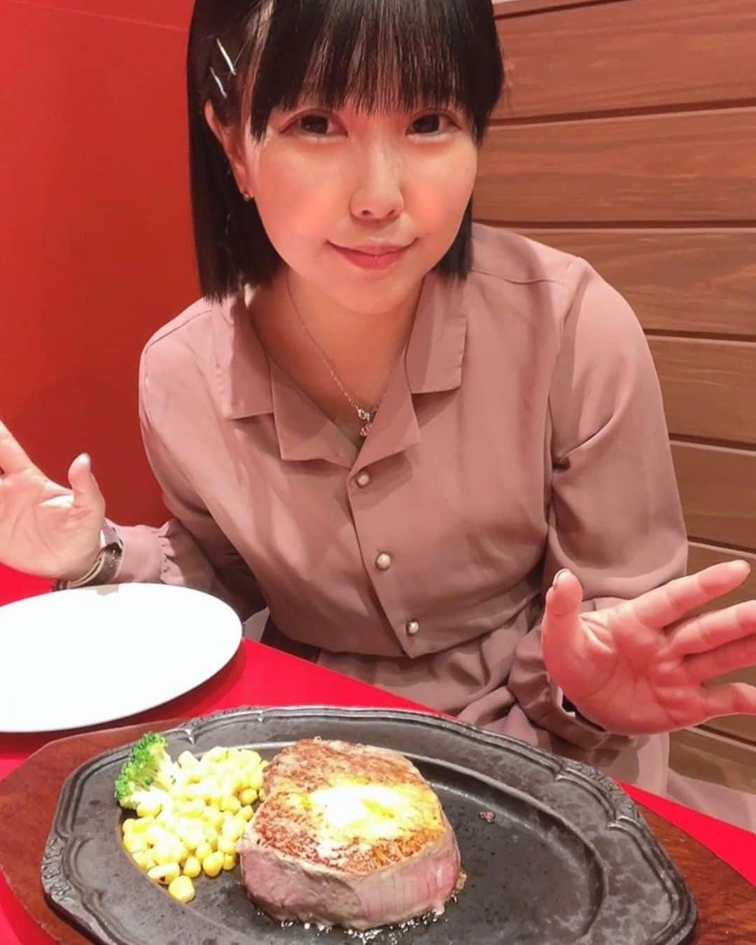 井上あみなのインスタグラム