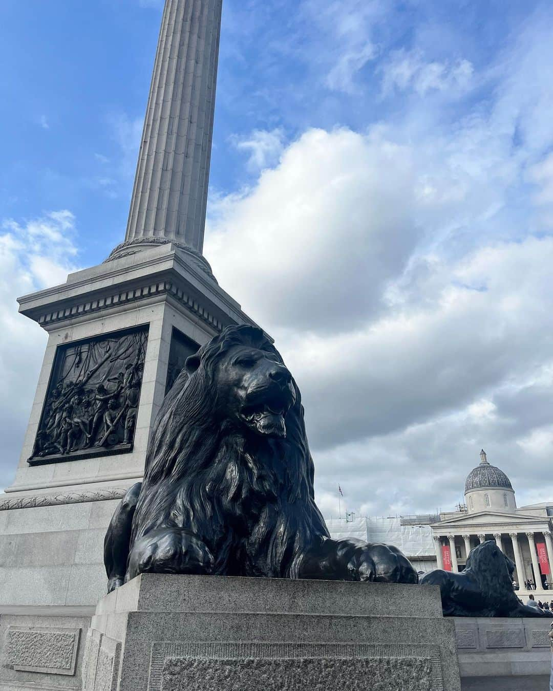 ユリ さんのインスタグラム写真 - (ユリ Instagram)「공유하고싶은게 너무 많아🤭💂‍♀️🇬🇧  #nationalgallery  #bigben #vangogh」10月8日 19時14分 - yulyulk