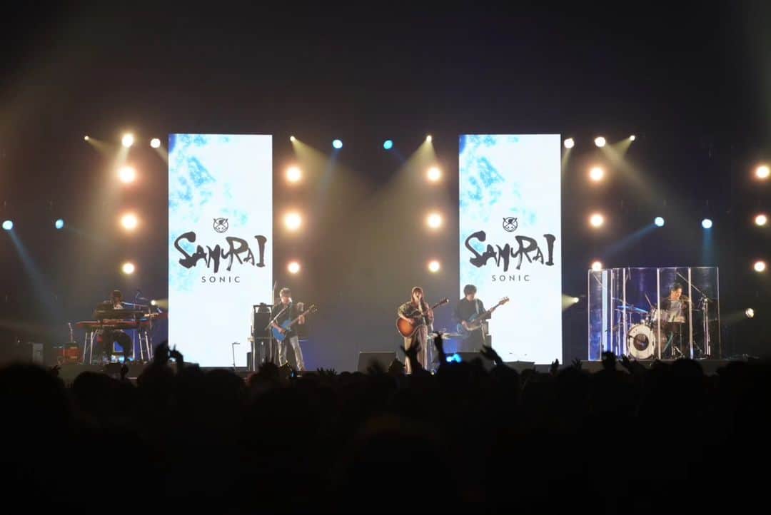 miwaさんのインスタグラム写真 - (miwaInstagram)「久しぶりのmiwaバンド最高だった🥹‼️ SAMURAI SONIC盛り上がりすごかった😆  #samuraisonic  #miwa #miwaバンド」10月8日 19時23分 - miwa_official_38