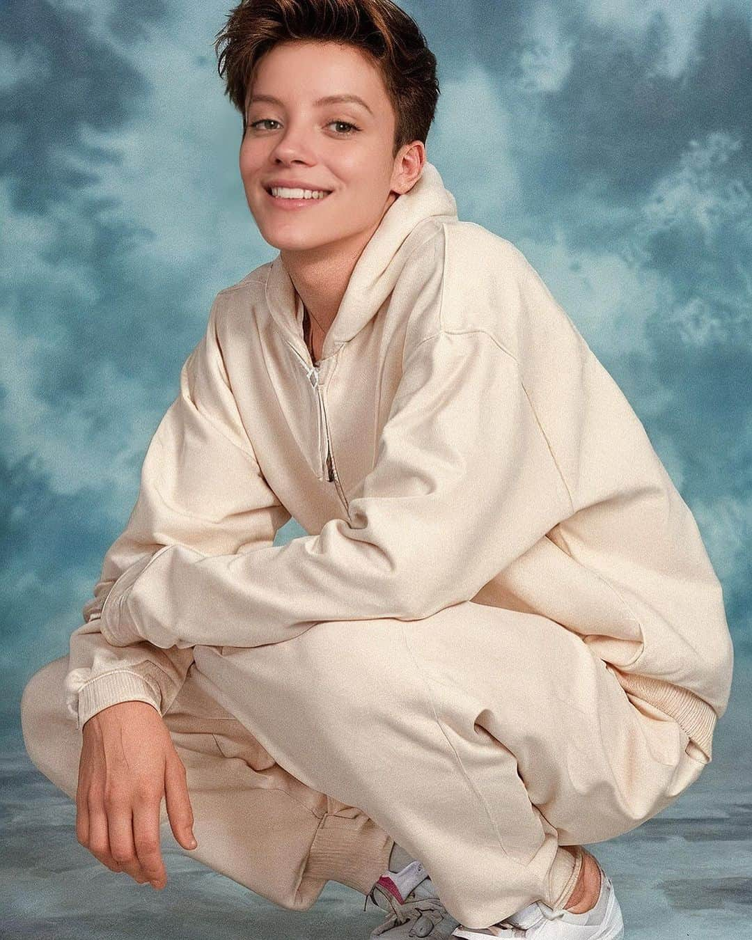 リリー・アレンさんのインスタグラム写真 - (リリー・アレンInstagram)「Back2School」10月8日 19時39分 - lilyallen