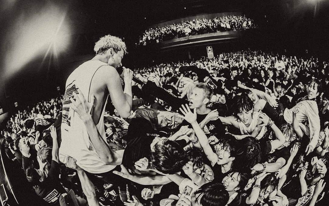 Masato さんのインスタグラム写真 - (Masato Instagram)「SETLIST ELECTION TOUR 2023 OSAKA DAY2 Photos by @yamada_mphoto  #coldrain」10月8日 19時47分 - masato_coldrain