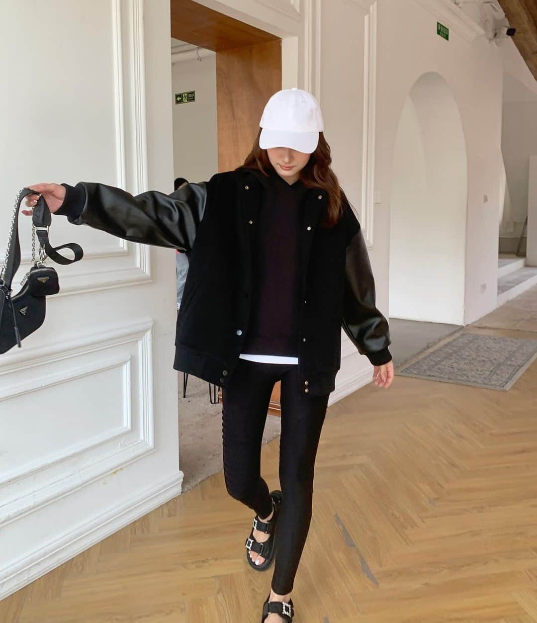 のインスタグラム：「new sample BB SUTAJAN😎」