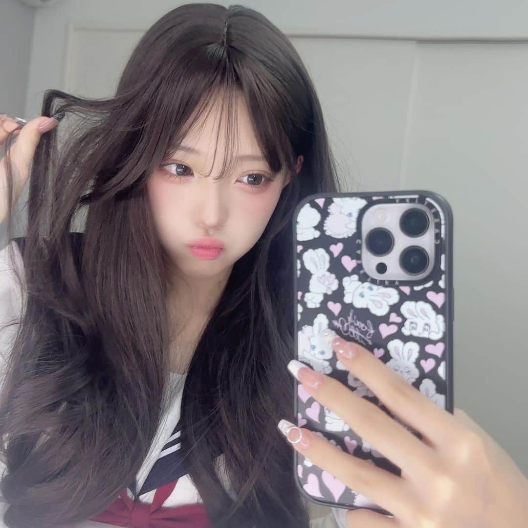 MINAMIさんのインスタグラム写真 - (MINAMIInstagram)「. 一気に清楚(?)」10月8日 20時00分 - mimi.minami.mimi