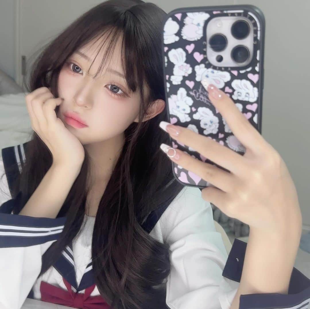 MINAMIさんのインスタグラム写真 - (MINAMIInstagram)「. 一気に清楚(?)」10月8日 20時00分 - mimi.minami.mimi