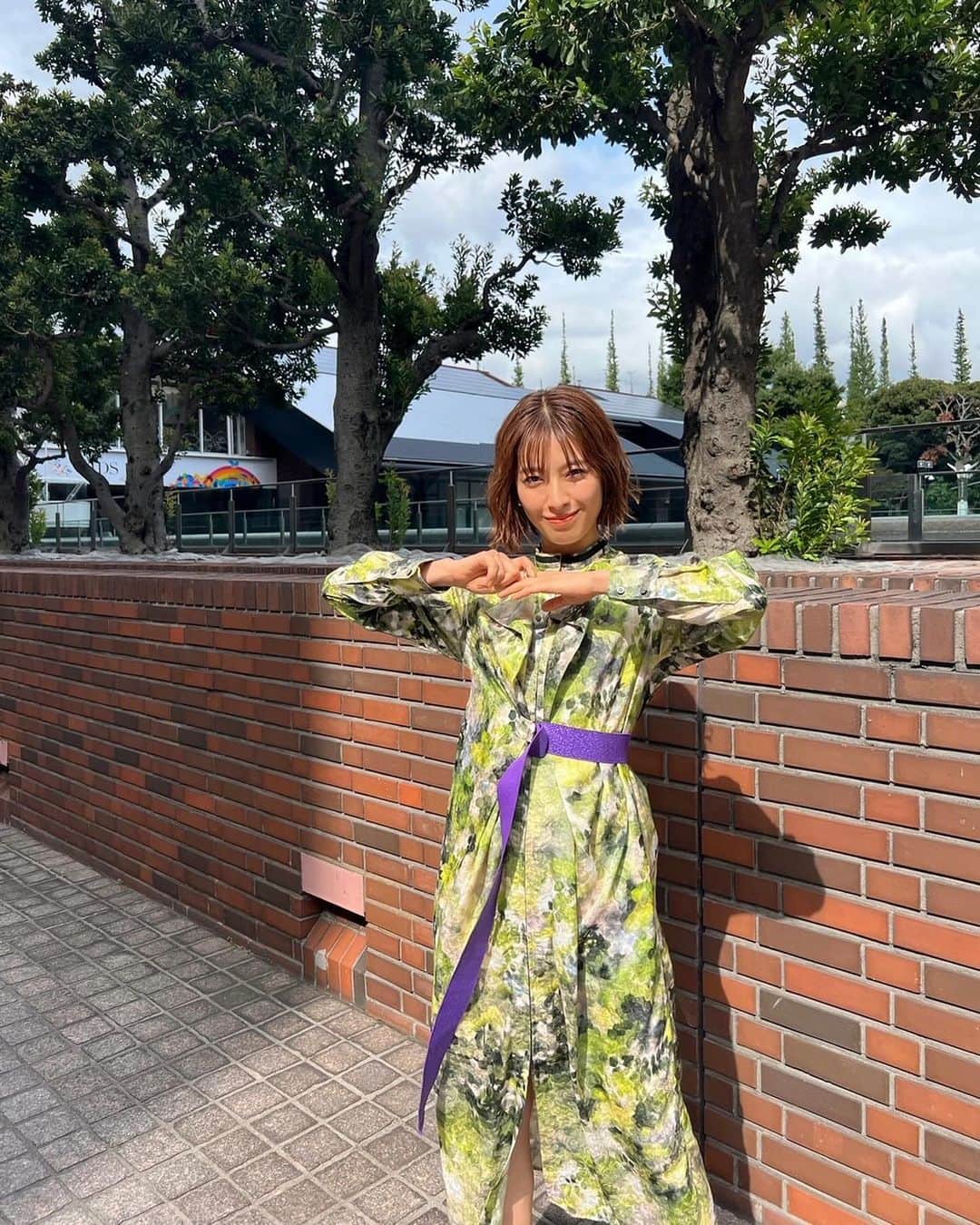 瀧本美織さんのインスタグラム写真 - (瀧本美織Instagram)「J-WAVE SPECIAL ITOCHU DEAR LIFE, DEAR FUTURE~ACT FOR 2030~ 9日18:00〜聴いてください💚 公開収録の衣装可愛かったぁ〜🦋✨ @ailefanm   #radio  #PR」10月8日 20時08分 - mioritakimoto_official